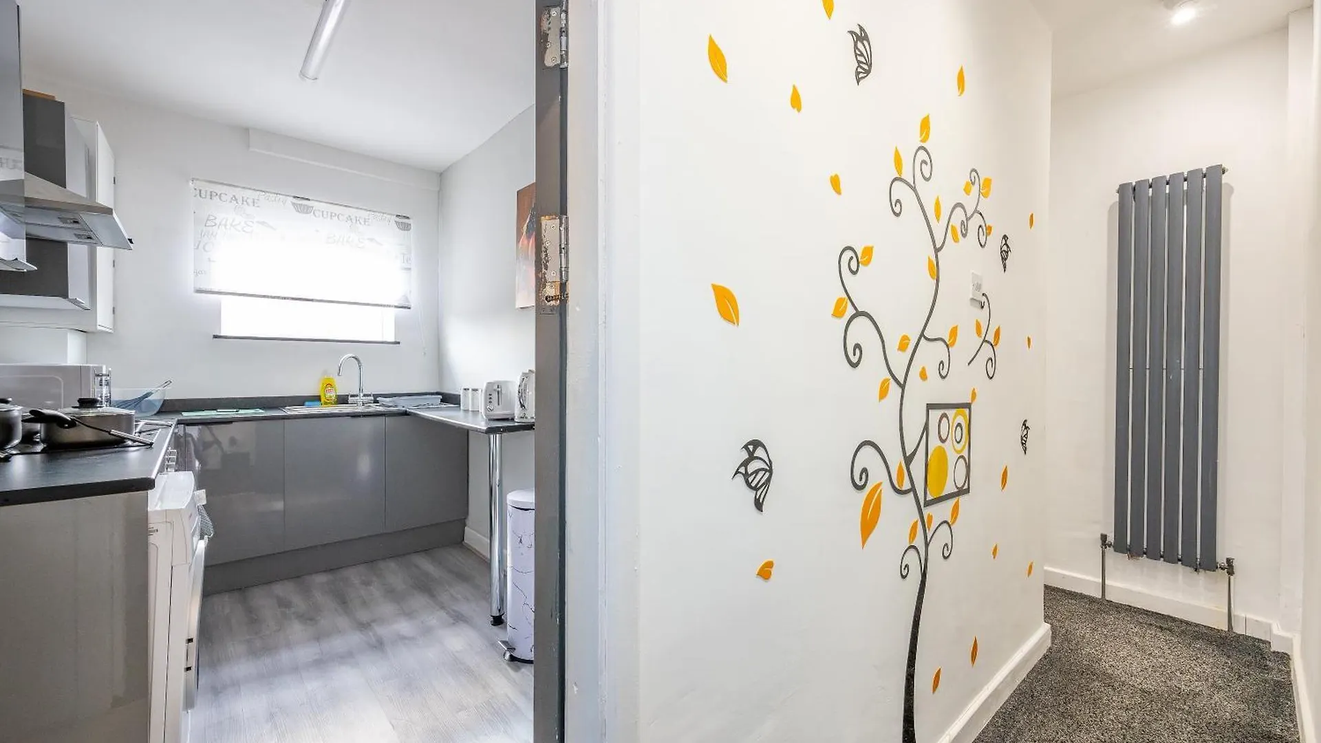 Homestay *Rb246* For Your Most Relaxed & Cosy Stay + Free Parking + Free Fast Wifi * Leeds